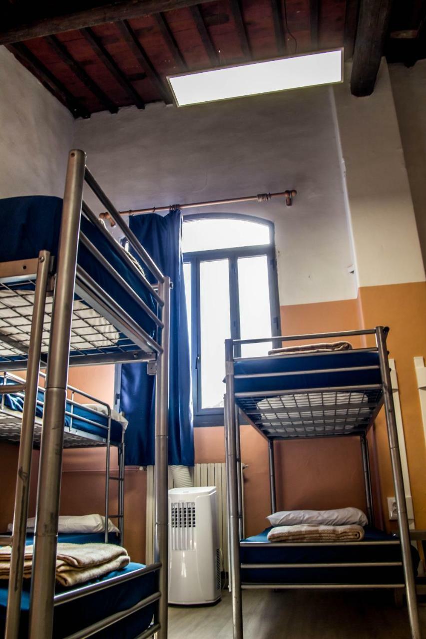 Santa Monaca Hostal